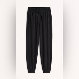 NWT YPB Motion Tek Jogger (Abercrombie & Fitch), women’s small, black